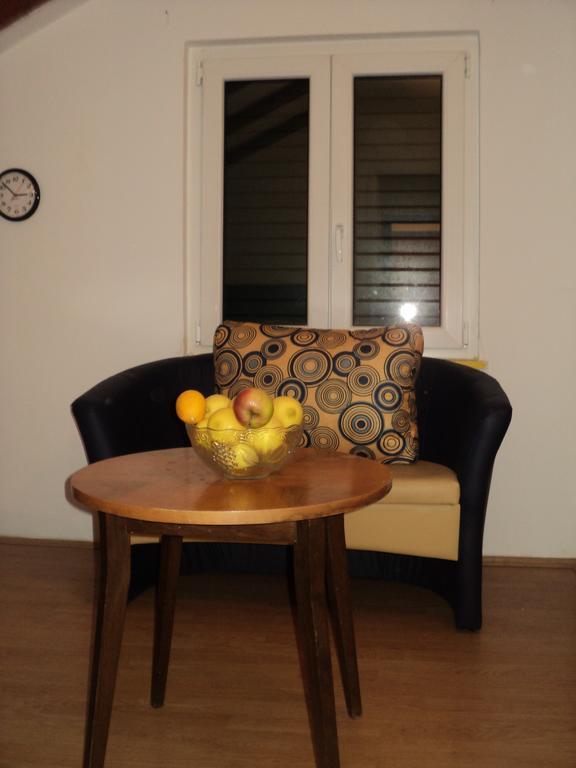 Apartma Lucija *